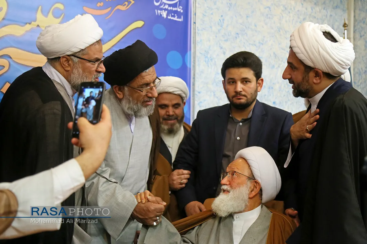 مراسم تجلیل از عالم مجاهد آیت الله شیخ عیسی قاسم رهبر شیعیان بحرین