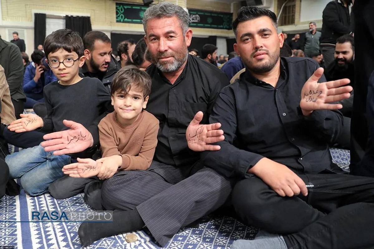 عزاداری شام شهادت حضرت فاطمه&zwnj;زهرا (سلام&zwnj;الله&zwnj;علیها) با حضور رهبر انقلاب
