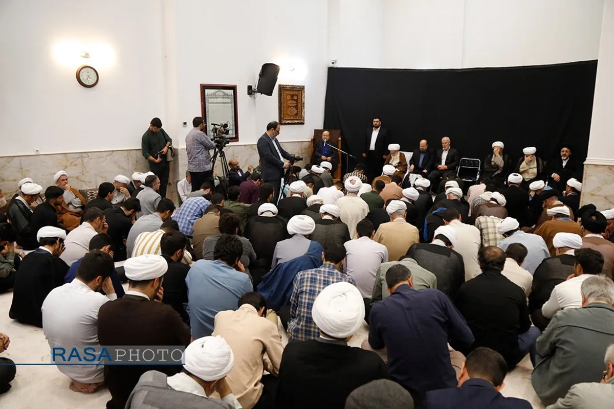 بزرگداشت شهدای غزه و اعلام حمایت از ملت فلسطین در دفتر حضرت آیت&zwnj;الله نوری همدانی