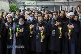 مراسم شام&zwnj;غریبان حضرت سید الشهداء (علیه السلام) در حرم مطهر رضوی