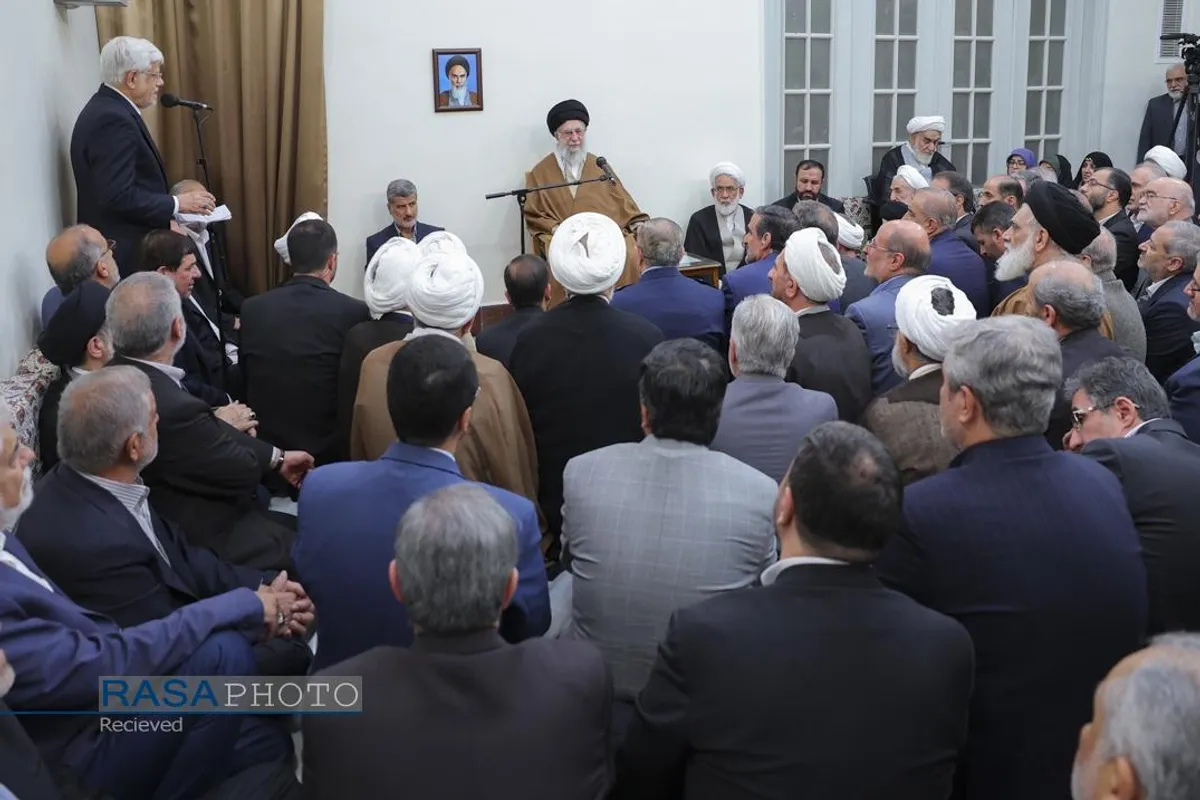 دیدار جمعی از مسئولان ارشد سه قوه با رهبر معظم انقلاب