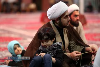 عزاداری شب چهارم محرم در حسینیه شهداء قم با سخنرانی آیت الله اراکی | عکس&zwnj;های منتخب خبرگزاری رسا از عزاداری دهه اول محرم ۱۳۹۸
