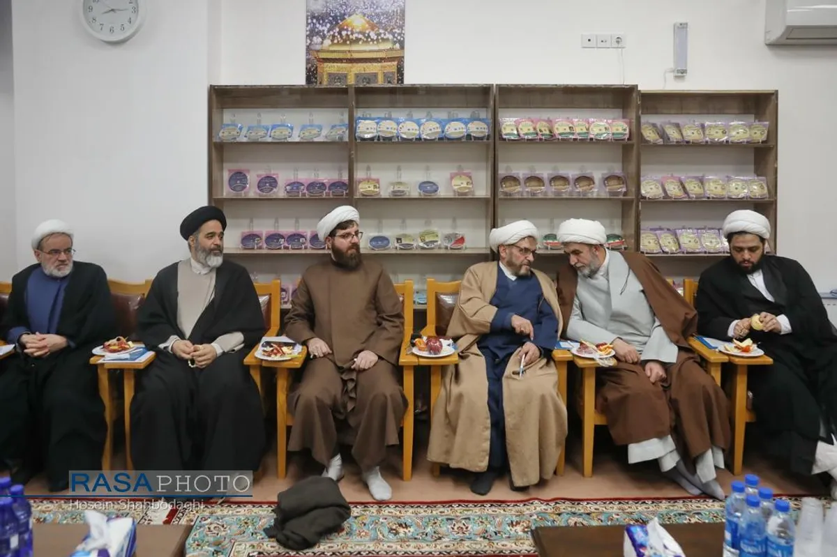 جلسه هم&zwnj;اندیشی چهاردهمین جشنواره بین المللی کتاب سال رضوی