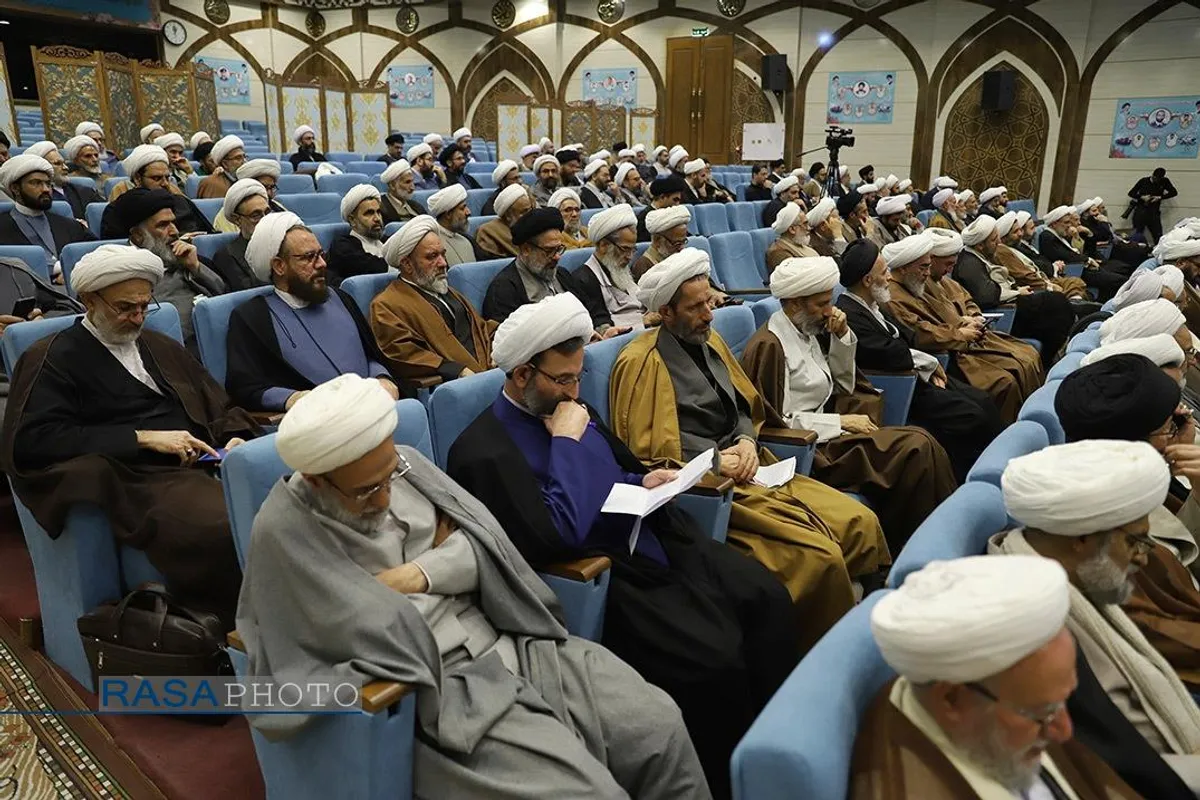 افتتاحییه کمیسیون&zwnj;های سیزدهمین اجلاسیه جامعه مدرسین حوزه علمیه با علما بلاد