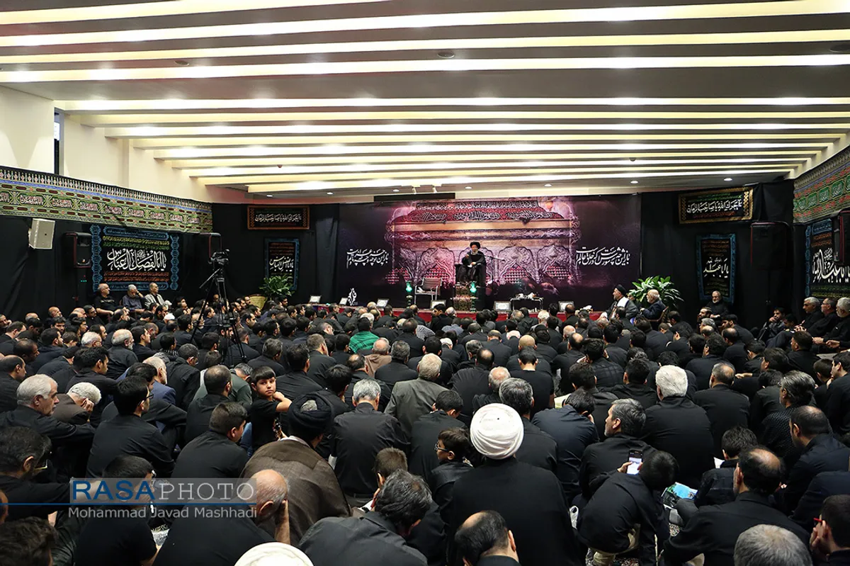 عزاداری روز تاسوعای حسینی با سخنرانی آیت الله سیدان