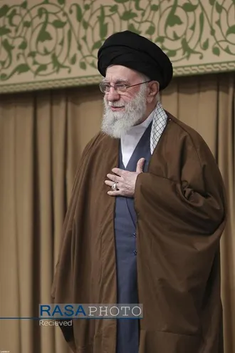 دیدار دانش&zwnj;آموزان و دانشجویان با رهبر معظم انقلاب