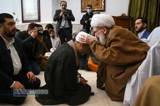 جشن&zwnj;های عمامه&zwnj;گذاری طلاب حوزه علمیه قم در بیوت مراجع تقلید و  علما
