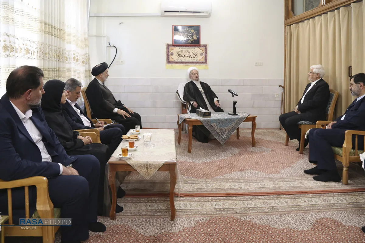 دیدار معاون اول رئیس جمهور با حضرت آیت الله مکارم شیرازی
