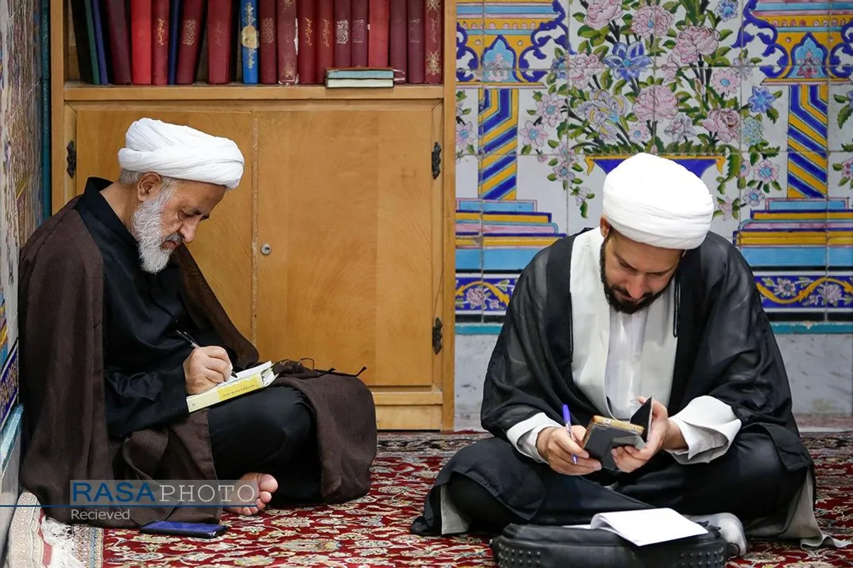 مدرسه تابستانی دارالعلم در مشهد مقدس