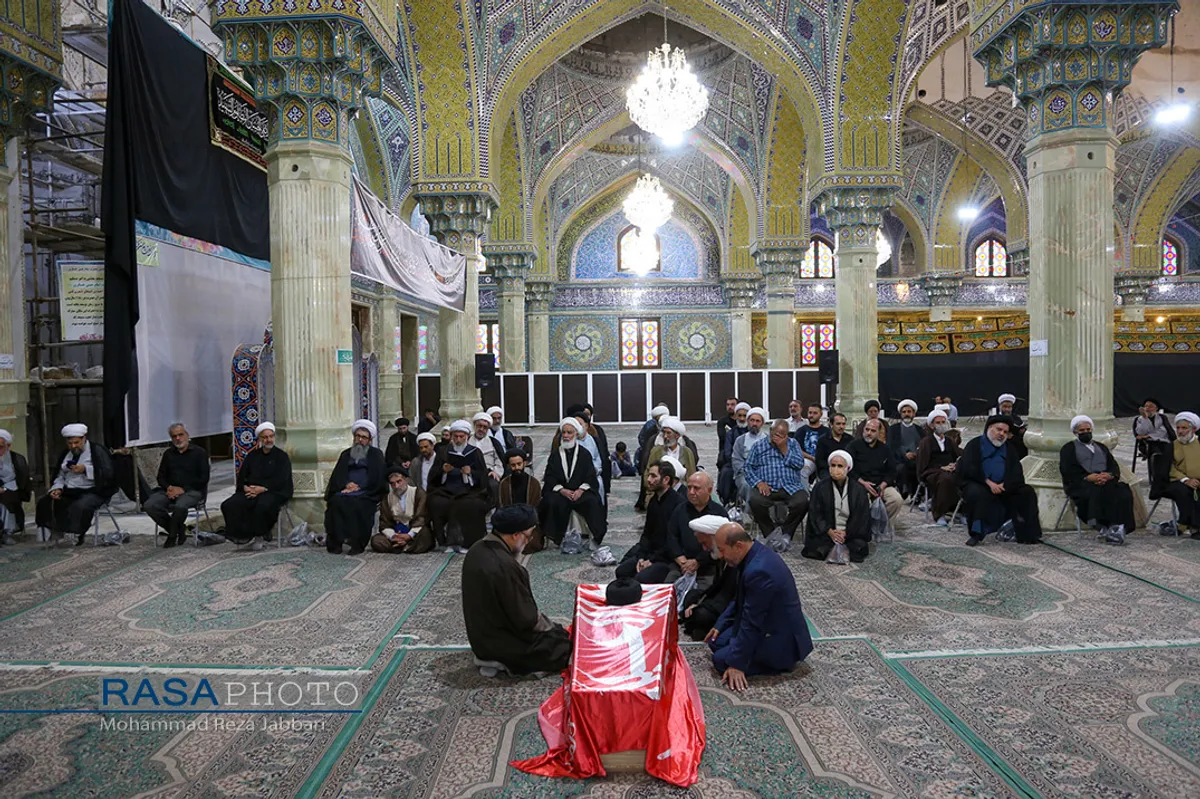 مراسم تشییع آیت الله دریاباری&lrm;&lrm;