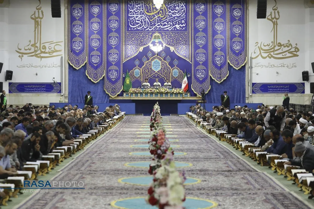آئین جزء&zwnj;خوانی قرآن کریم در حرم کریمه اهل&zwnj;بیت (ع)