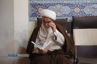 دیدار دانشجویان دانشگاه شهید بهشتی با آیت الله شب زنده&zwnj;دار