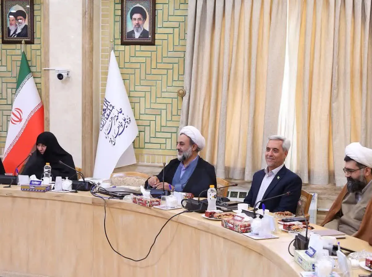 تأکید مدیر جامعه‌الزهرا بر پیوند علم و میدان عمل در مجتمع علوم انسانی