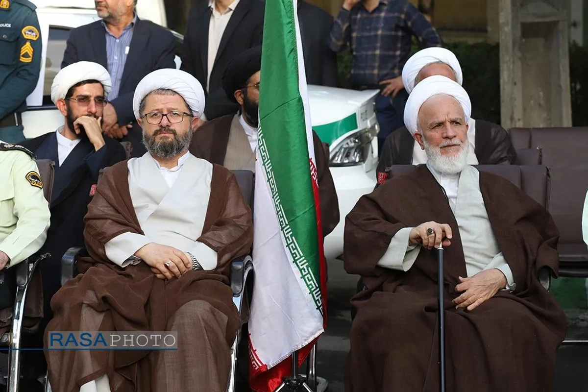 مراسم تجلیل از مجریان طرح نور حجاب و عفاف با حضور آیت الله محمدی عراقی