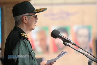 ارتباط تصویری فرمانده کل قوا با مراسم مشترک دانش&zwnj;آموختگی دانشگاه&zwnj;های افسری نیرو&zwnj;های مسلح