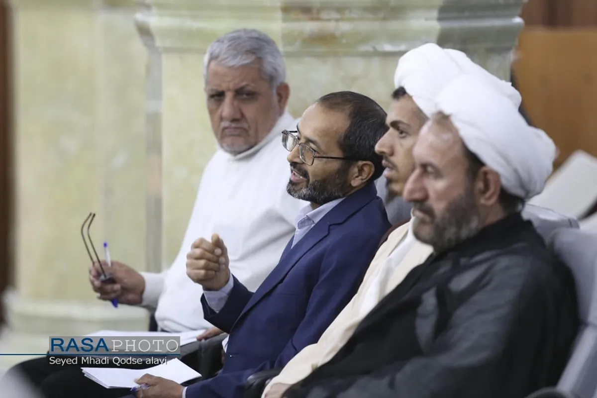 دورمین روز از اولین اجلاسیه سراسری ایمان و امید امام خمینی (ره) در اندیشه امام خامنه&zwnj;ای