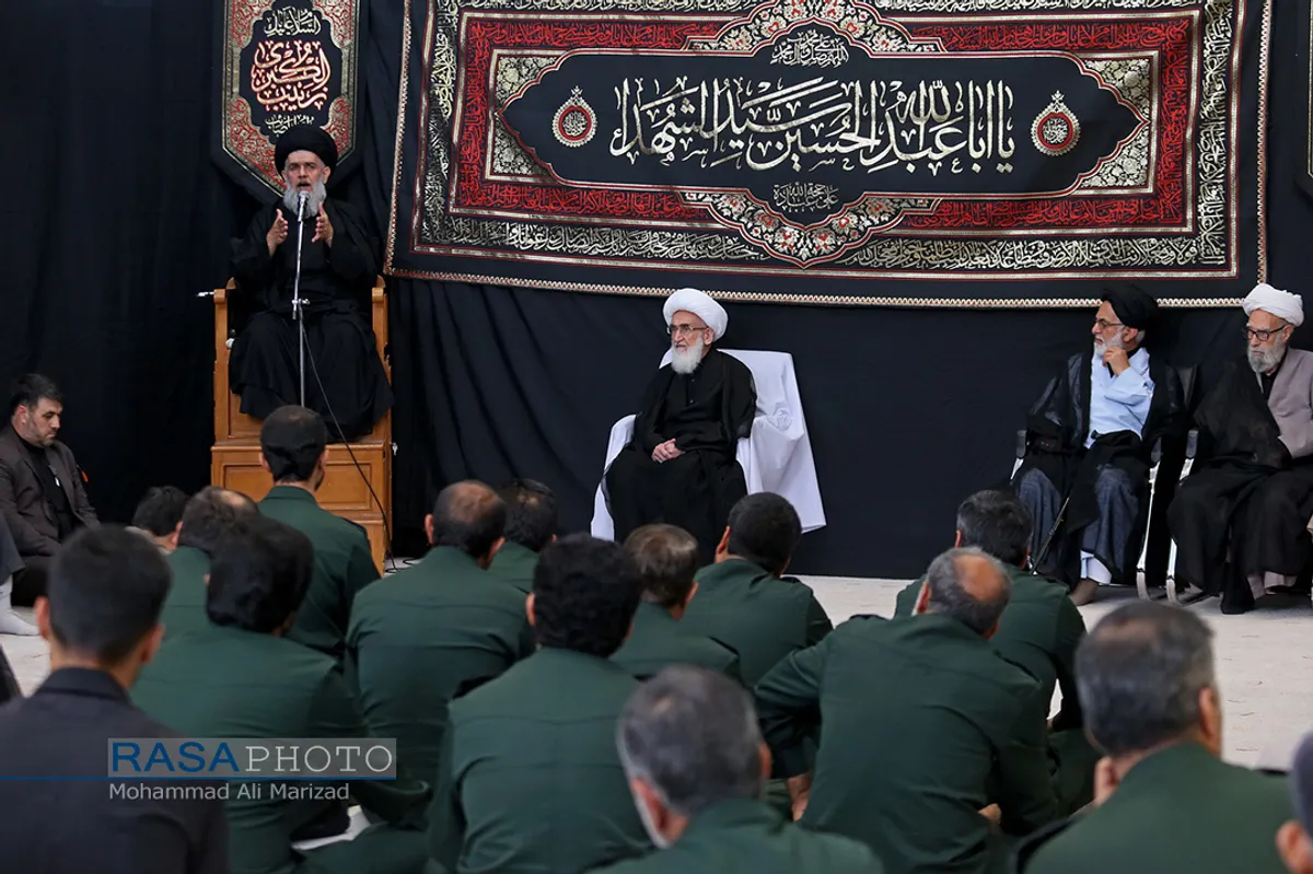 عزاداری روز چهارم محرم در بیت حضرت آیت الله نوری همدانی