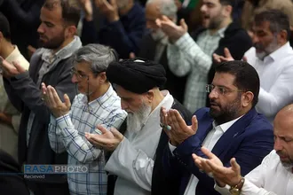 اقامه نماز عید سعید فطر در حرم کریمه اهل&zwnj;بیت (ع)