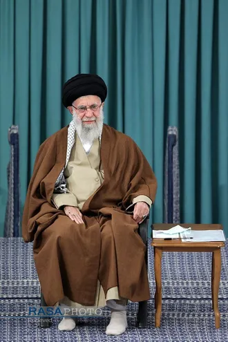 دیدار قهرمانان ورزشی و مدال&zwnj;آوران بازی&zwnj;های آسیایی و پارا آسیایی بار هبر انقلاب