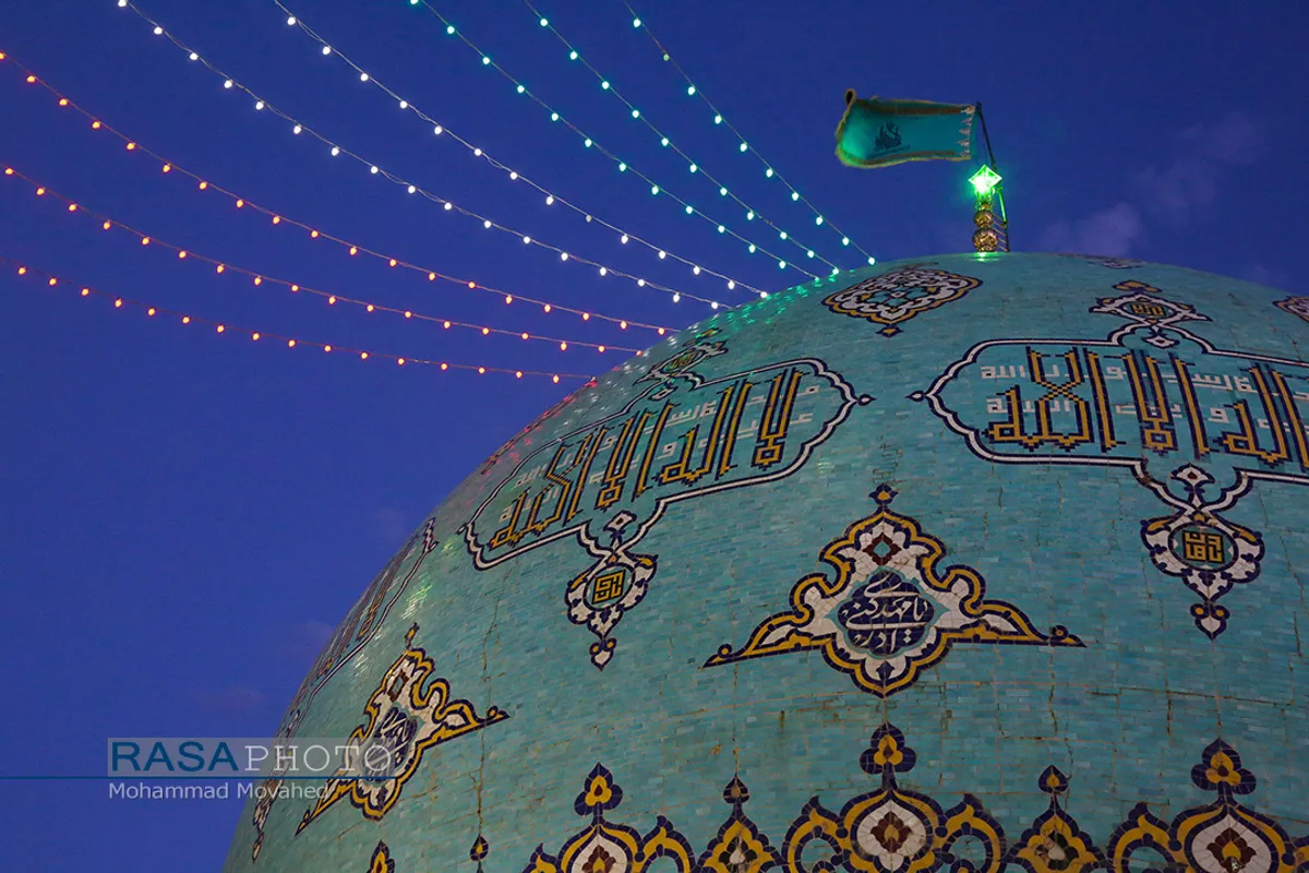 مسجد مقدس جمکران در شب نیمه شعبان شب میلاد امام زمان (عج)