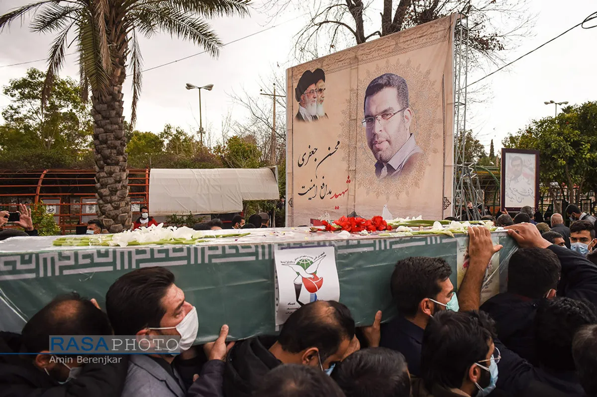 تشییع پیکر شهید محسن جعفری در شیراز&lrm;