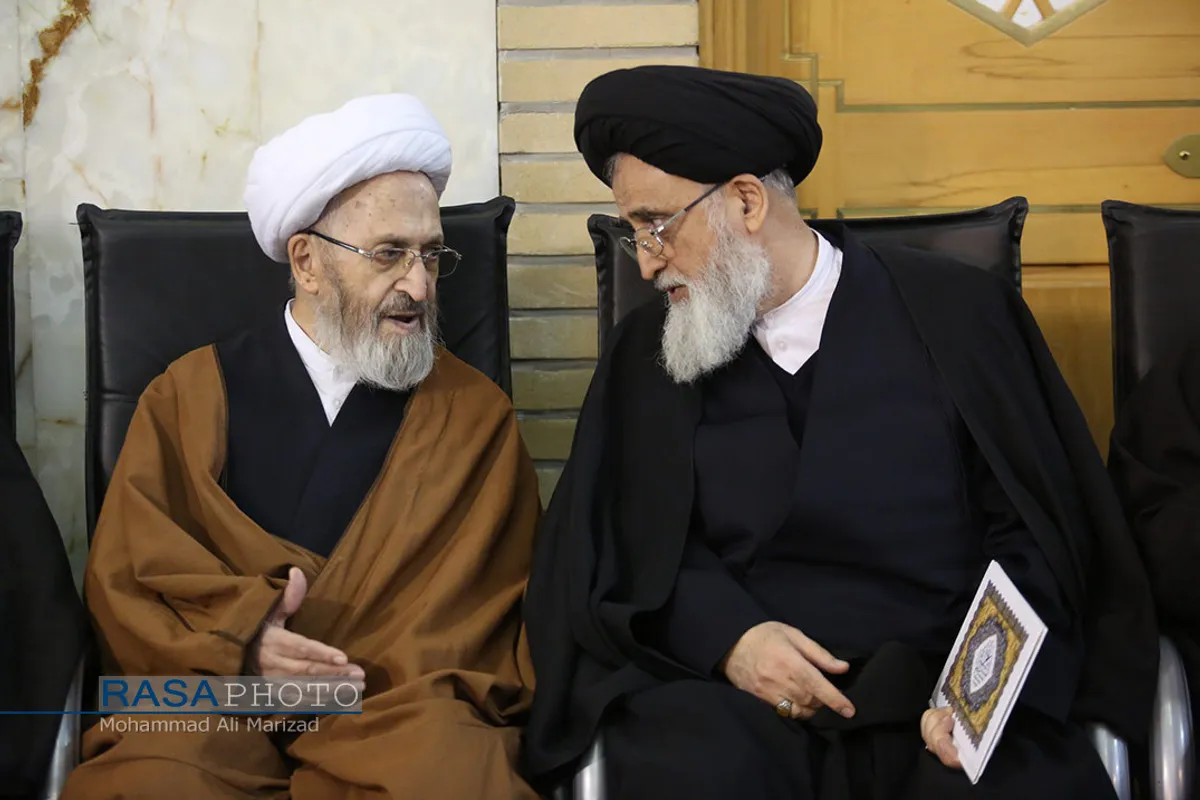 مراسم ختم آیت الله رسولی محلاتی در حرم مطهر حضرت معصومه (س)