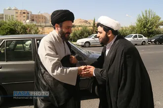 نشست هم اندیشی اساتید حوزه علمیه قم