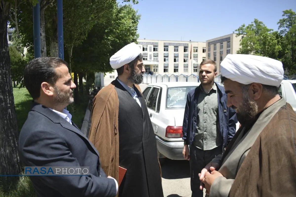 بازدید مدیرعامل خبرگزاری رسا از حوزه علمیه حضرت ولی&zwnj;عصر (عجل&zwnj;الله&zwnj;تعالی&zwnj;فرجه) تبریز