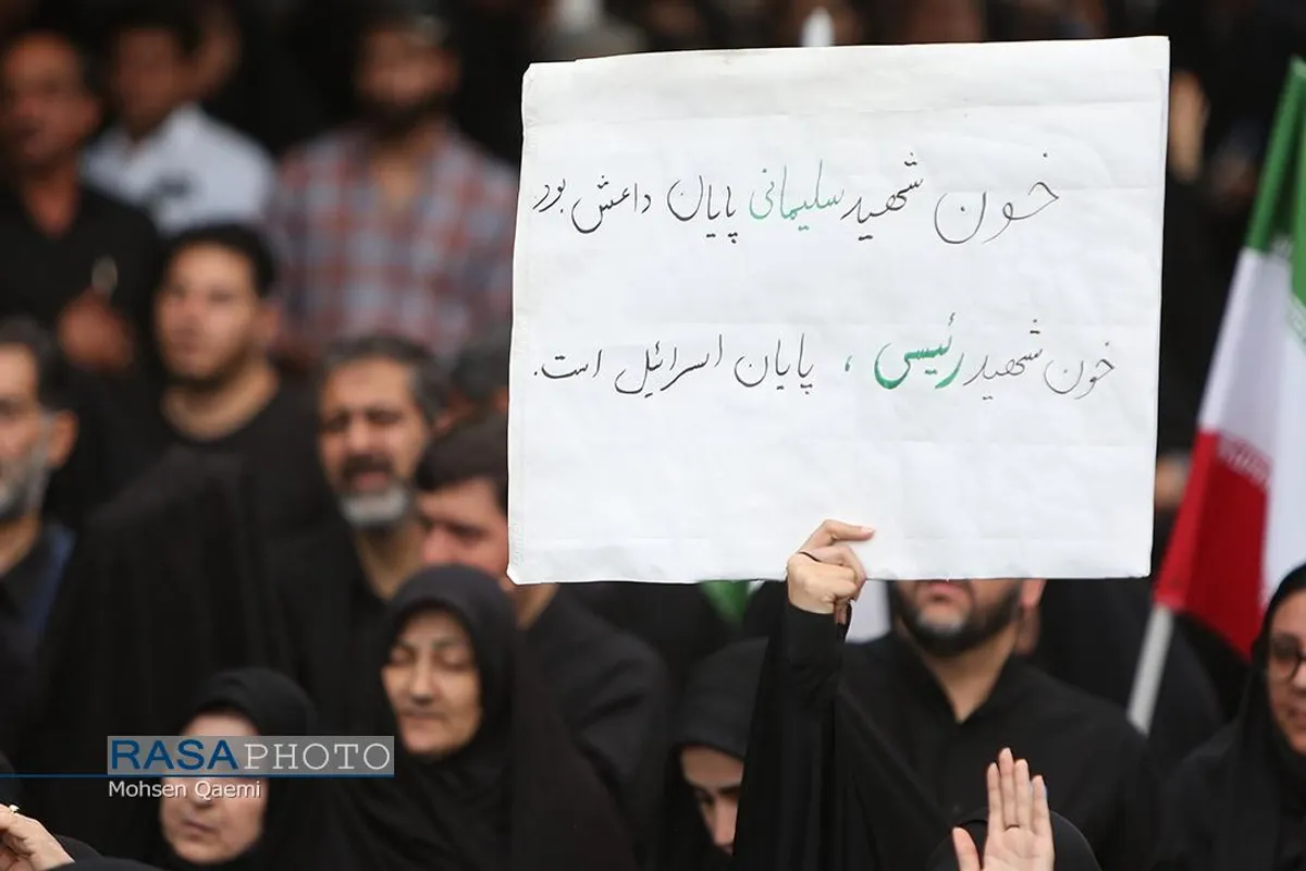 تشییع پیکر شهید خادم الرضا و همراهان شهیدش در مشهد
