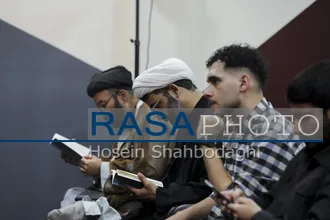 رونمایی کتاب &laquo;بررسی فقهی معصومین در بازی&zwnj;های رایانه&zwnj;ای و متاورس&raquo; اثر حجت الاسلام والمسلمین نهاوندی