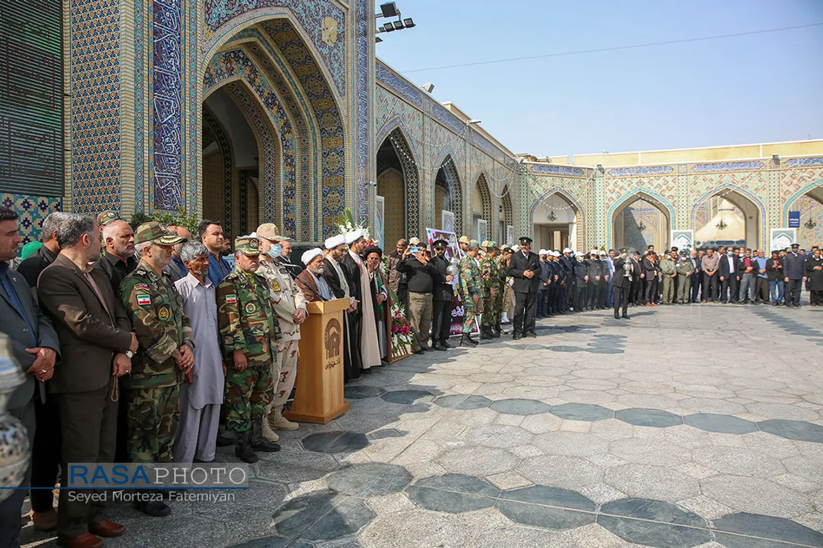 تشییع پیکر شهید مدافع وطن احمد لطفی در مشهد