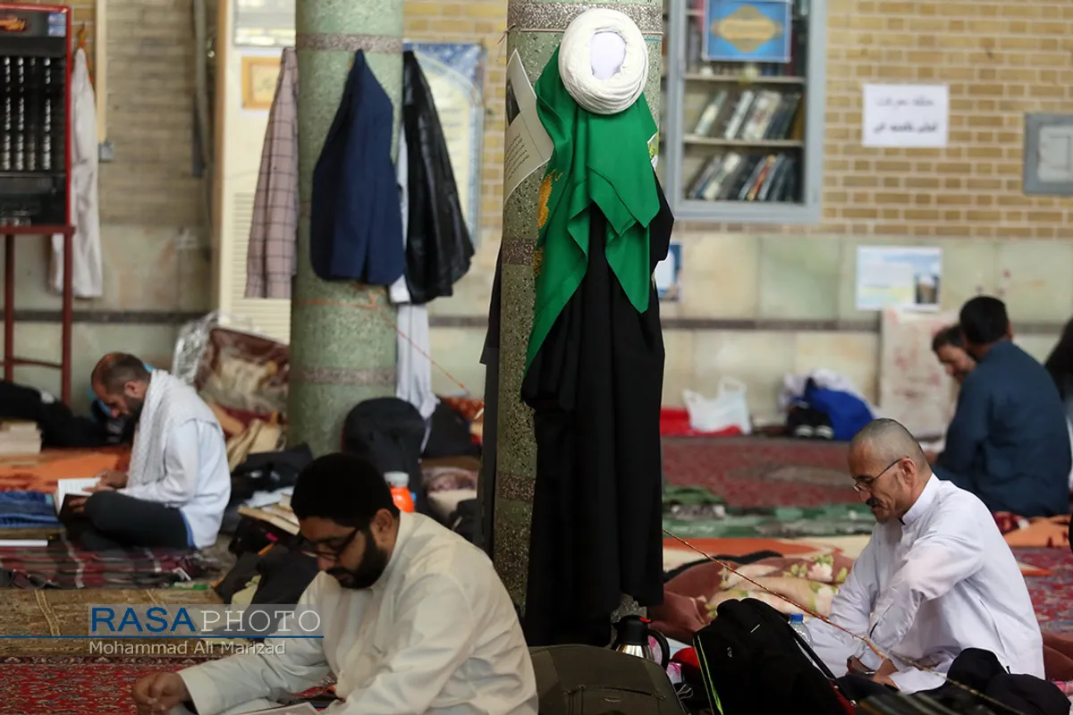 آیین معنوی اعتکاف در قم