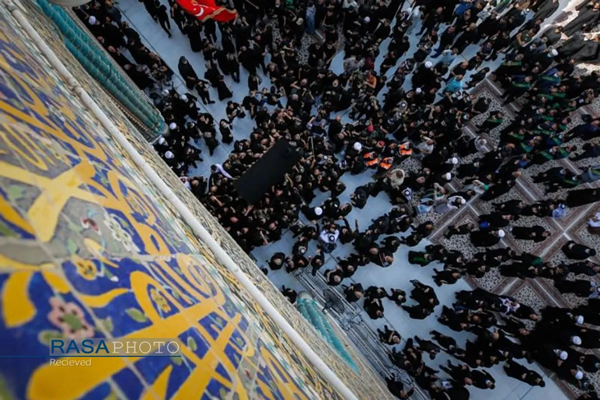 تصاویری از تشییع پیکر آیت الله حکیم در نجف اشرف