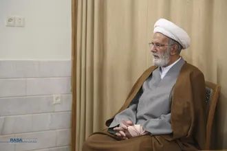 دیدار اعضای شورای عالی حوزه علمیه خراسان با حضرت آیت الله مکارم شیرازی