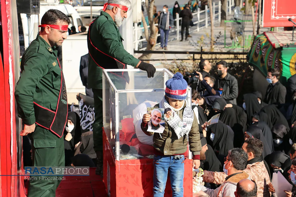 تشییع ۲۲ شهید دفاع مقدس در اصفهان&lrm;&lrm;