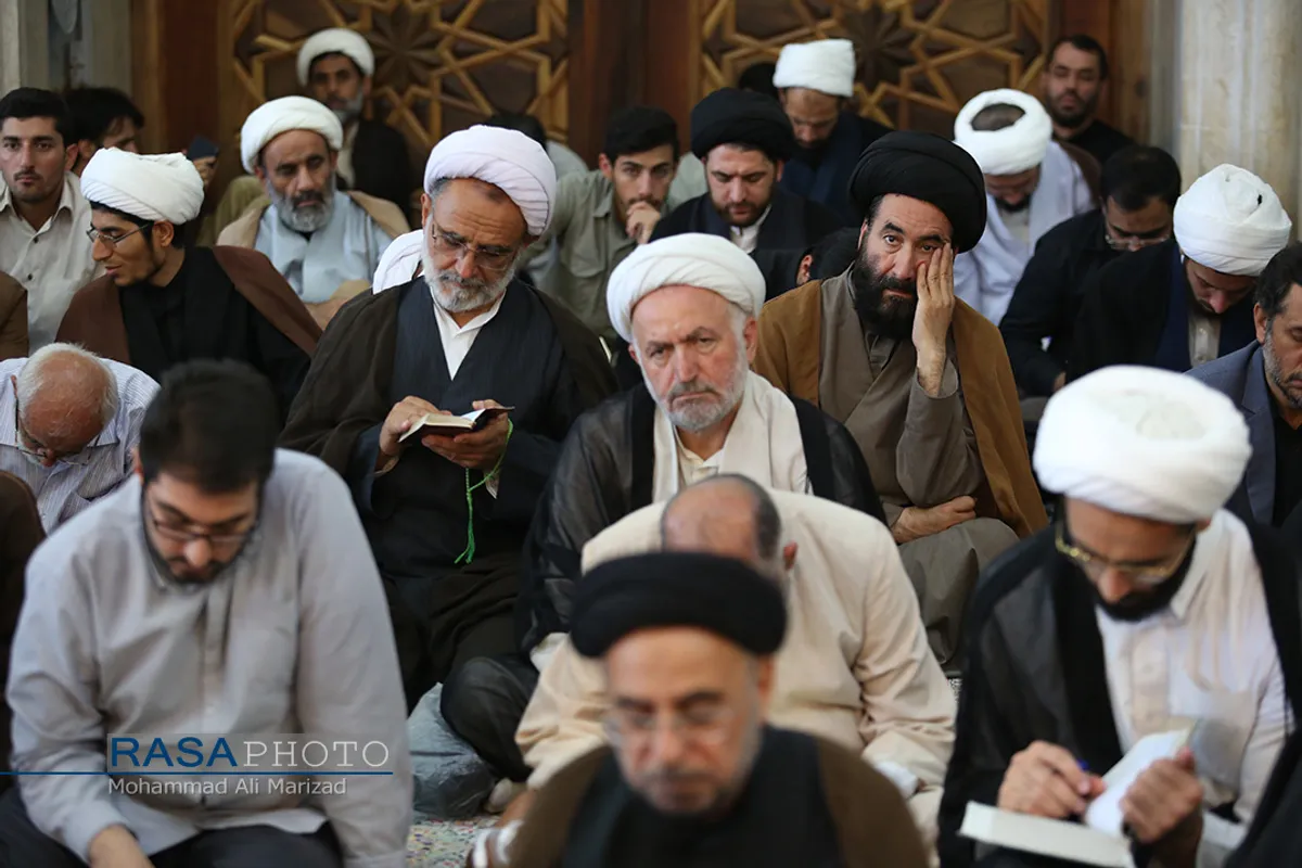 جلسه درس تفسیر حضرت آیت الله جوادی آملی