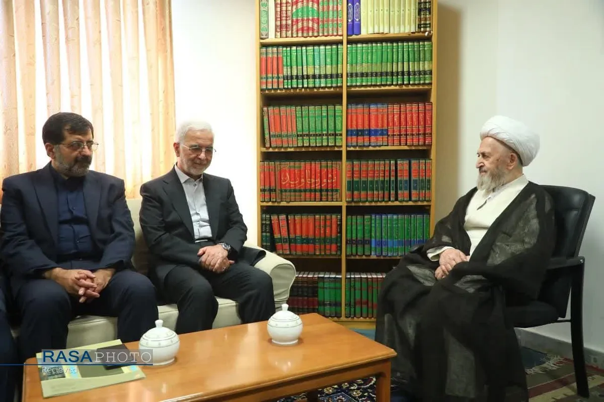 دیدار وزیر کشور با حضرات آیات نوری همدانی و سبحانی
