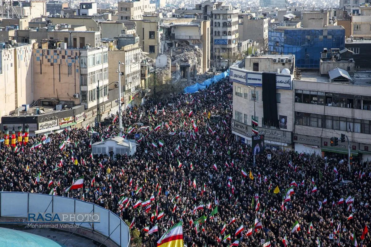 بیعت تاریخی مردم ولایتمدار تهران با سومین رهبر معظم انقلاب اسلامی