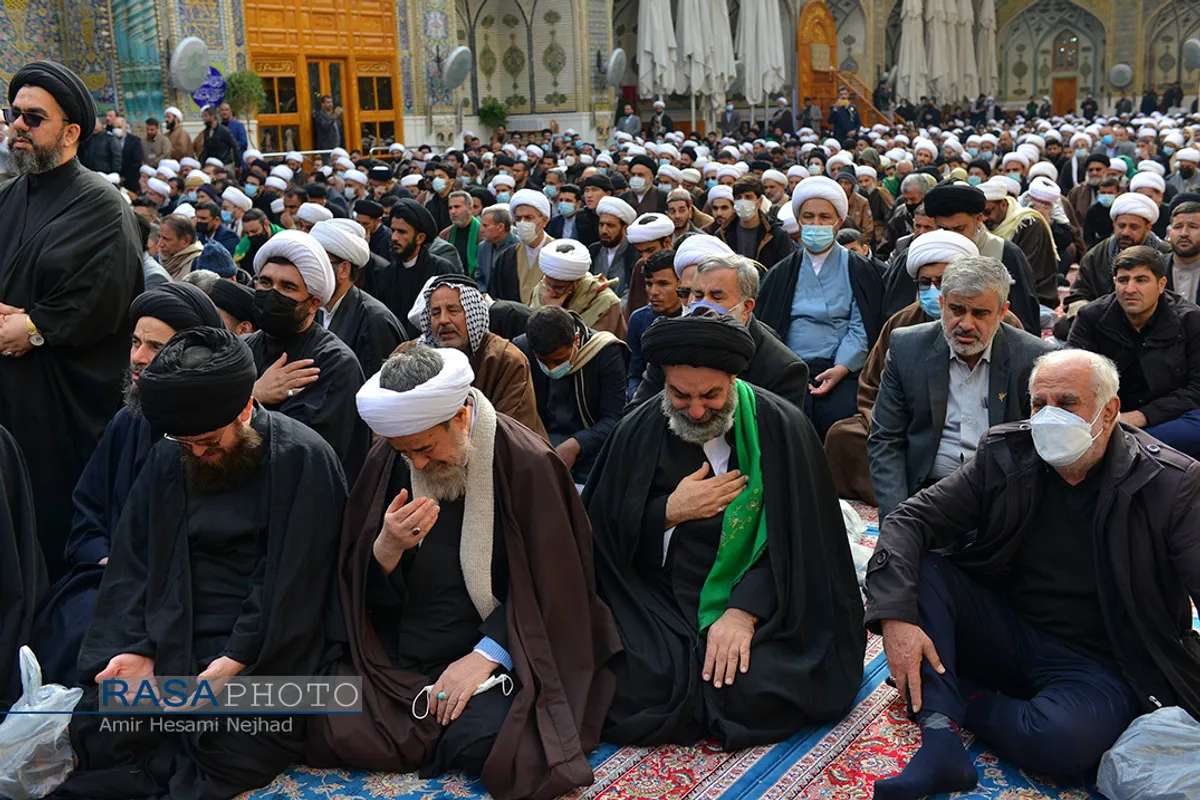 تشییع پیکر حضرت آیت الله صافی گلپایگانی در نجف