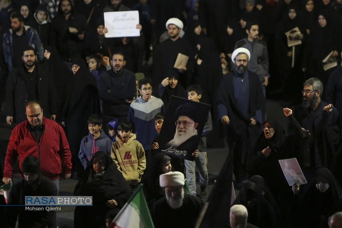 خروش انتقامی مردم قم در شب عزاداری شهادت امام خامنه&zwnj;ای (قدس&zwnj;سره)