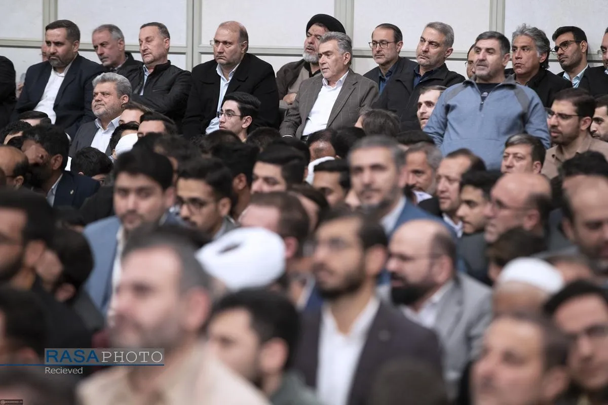 محفل انس با قرآن کریم با حضور رهبر معظم انقلاب