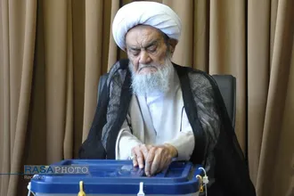 مشارکت حضرت آیت الله حسین مظاهری در چهاردهمین انتخابات ریاست جمهوری