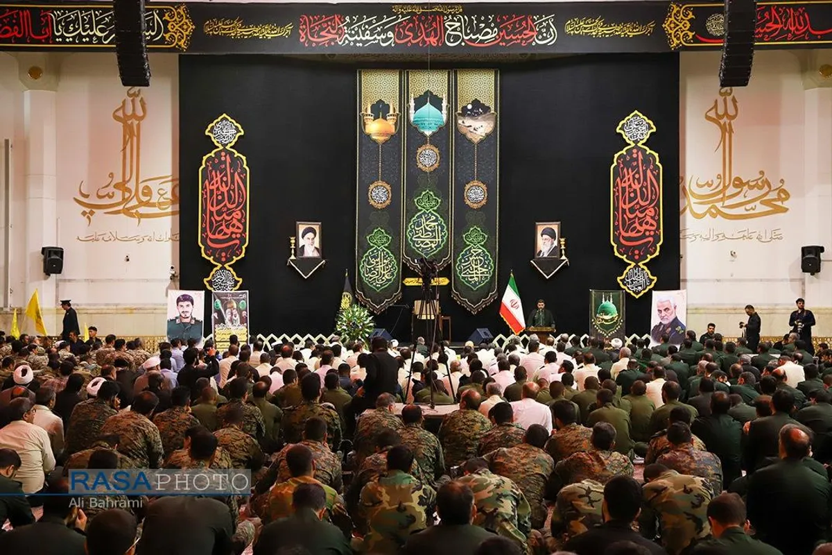 تشییع پیکر مطهر شهدای مدافع حرم در قم