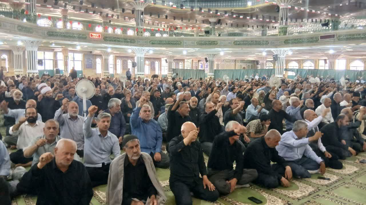 خونخواهی امام شهید یک راهبرد کلان اجتماعی است خونخواهی امام شهید یک راهبرد کلان اجتماعی است