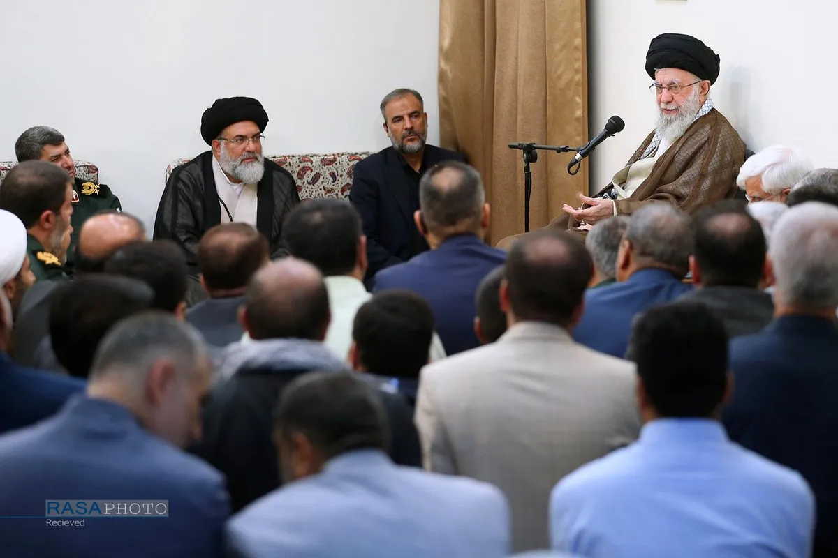 دیدار دست&zwnj;اندرکاران کنگره ملی شهدای استان کهگیلویه و بویر احمد با رهبر انقلاب