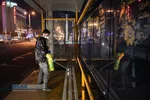 ضدعفونی معابر شهر قم توسط جوانان بسیجی و طلاب