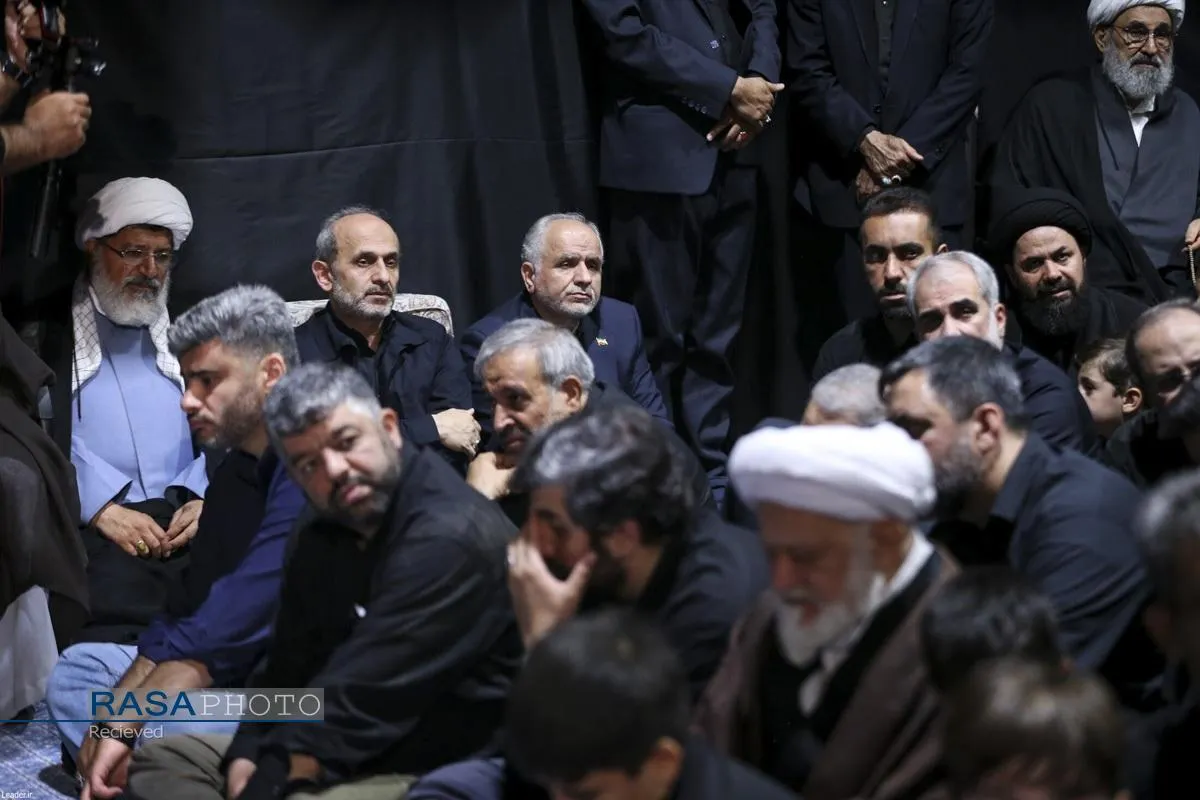 مراسم عزاداری شب عاشورای حسینی در جوار محل شهادت قائد شهید