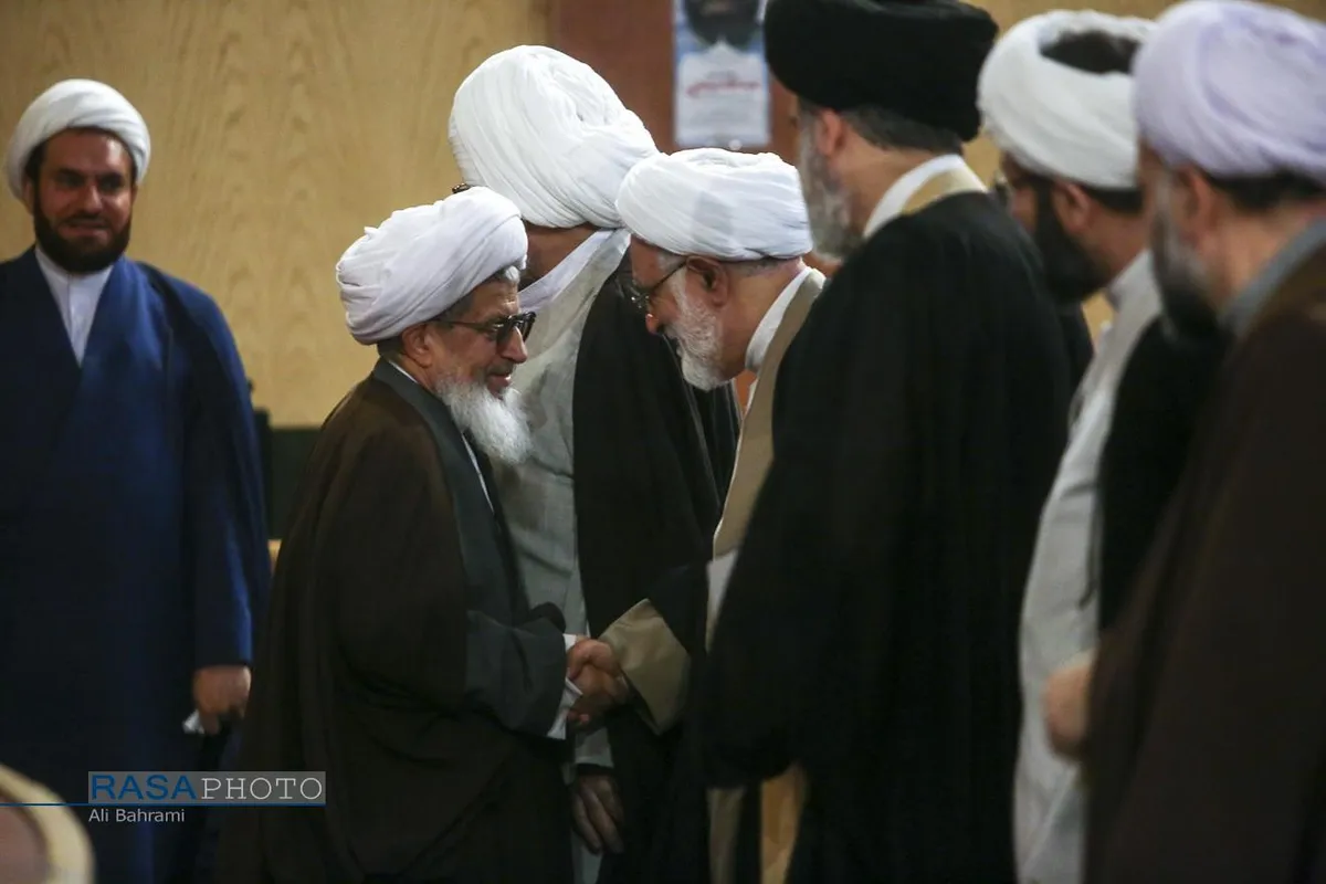 مراسم تقدیر از برترین آثار پژوهشی طلاب و اساتید جشنواره علامه حلی