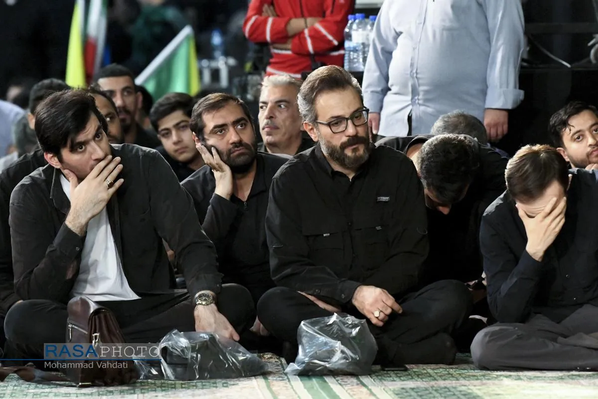 مجلس یادبود رهبر شهید انقلاب اسلامی و شهدای خانوادهٔ امام شهید