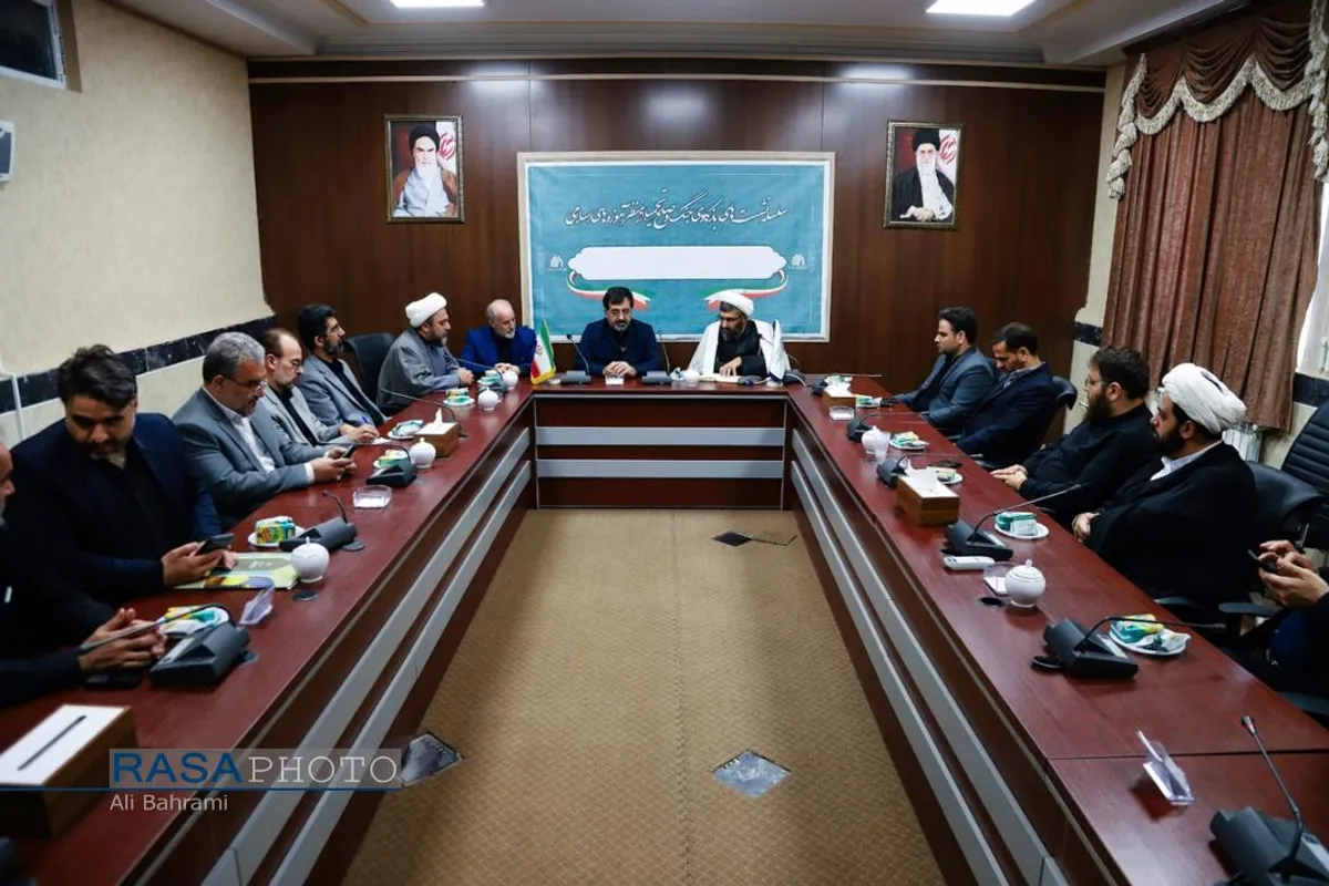 بازدید استاندار قم به&zwnj;مناسبت روز خبرنگار از خبرگزاری رسا